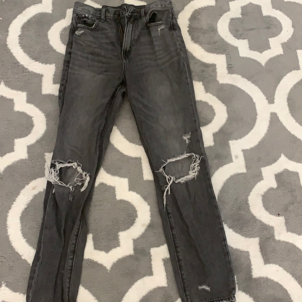 Ripped black jeans